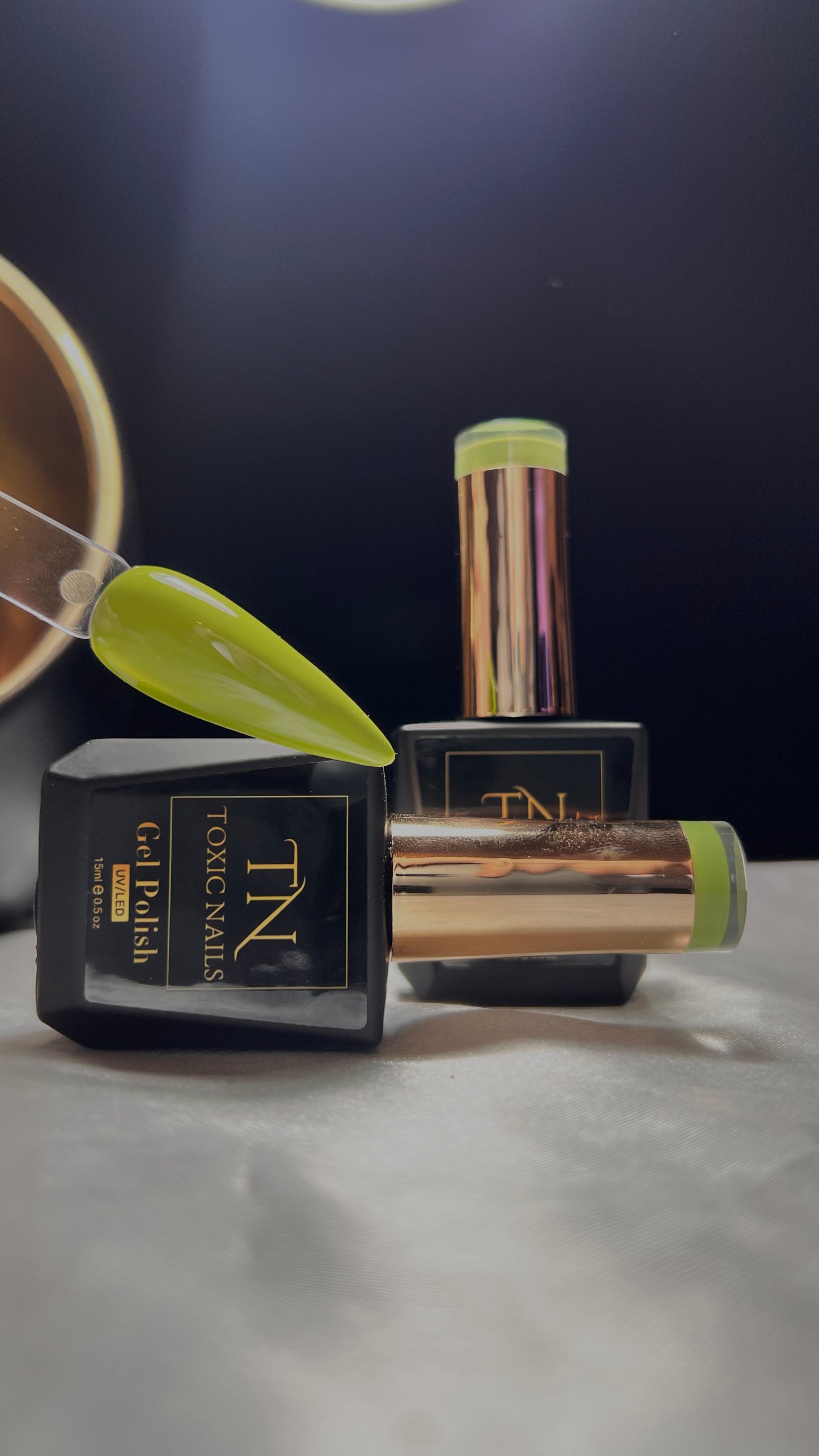 Gelpolish Greeny green (TN021)