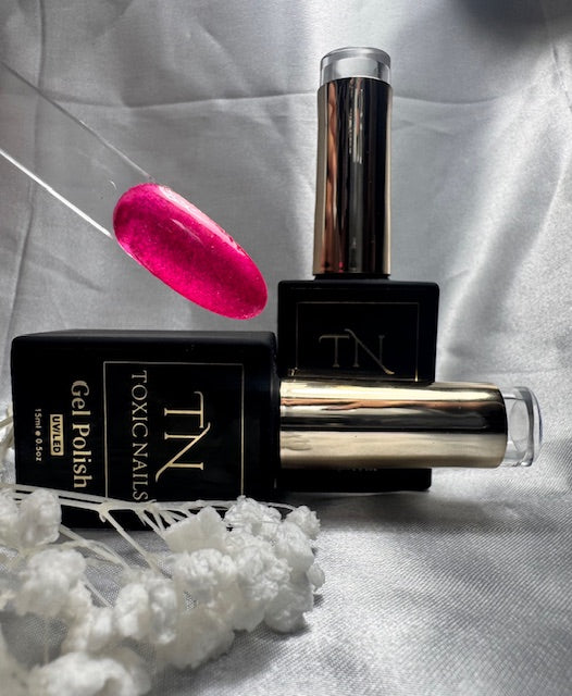 Gelpolish Ruby reflection (TN139)
