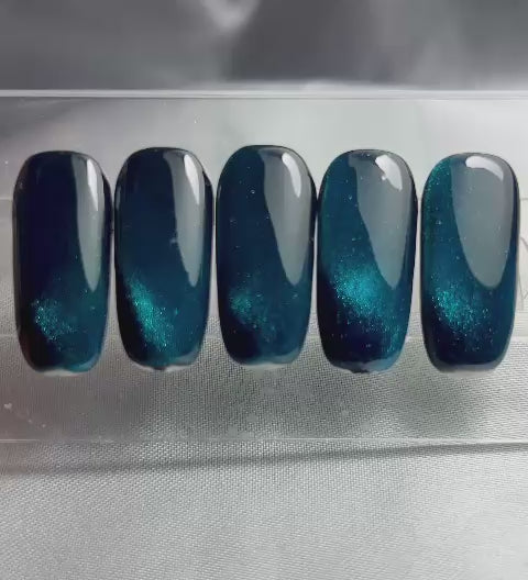 Gelpolish Ocean mirage Cat-eye (TN131)