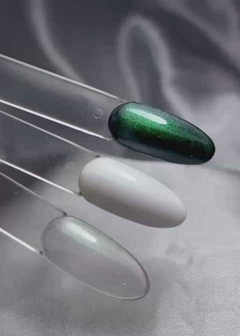 Gelpolish Venom spark (TN150)